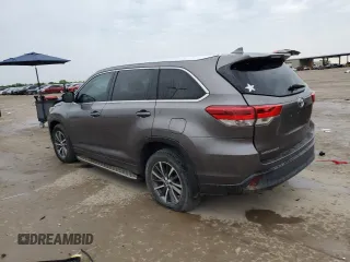 2018 Toyota Highlander SE with VIN 5TDKZRFH1JS545249, listed as a Copart auction lot 55875935 with 107,601 mi miles and Salvage title. Bid and sale history available at DreamBid. Image 2.