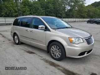 2015 Chrysler Town & Country Limited Platinum with VIN 2C4RC1GG8FR529248, listed as a Copart auction lot 69429544 with 94,123 mi miles and Salvage Title. Bid and sale history available at DreamBid. Image 4.