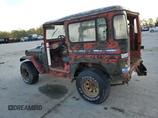 1979 Toyota Land Cruiser z VIN FJ40301186, wystawiony jako Copart lot #81364664 z przebiegiem 9 490 mil mil oraz Czysty tytuł • Clean title. Historia ofert i sprzedaży dostępna na DreamBid. Obrazek 2.