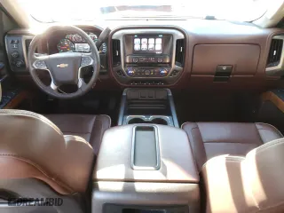 2015 Chevrolet Silverado 1500 High Country with VIN 3GCUKTECXFG327686, listed as a Copart auction lot 45589115 with 94,970 mi miles and Salvage Title. Bid and sale history available at carsss.com. Image 8.