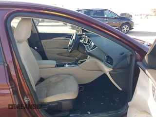 2018 Buick Regal Preferred with VIN W04GL6SX8J1158093, listed as a IAAI auction lot 41976400 with 90,171 mi miles and . Bid and sale history available at DreamBid. Image 5.