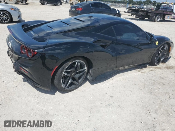 2021 Ferrari F8 z VIN ZFF92LLA8M0268230, wystawiony jako Copart lot #50326925 z przebiegiem 18 802 mil mil oraz Szkoda całkowita • Salvage title. Historia ofert i sprzedaży dostępna na DreamBid. Obrazek 3.