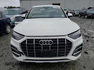 2021 Audi Q5 Premium with VIN WA1AAAFYXM2002847, listed as a Copart auction lot 71785692 with 25,650 mi miles. Bid and sale history available at carsss.com. Image 5.