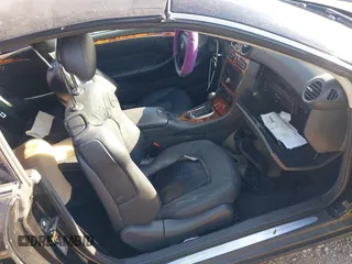 2004 Mercedes-Benz CLK 320 z VIN WDBTK65G34T016762, wystawiony jako IAAI lot #41430662 z przebiegiem Nie podano mil oraz . Historia ofert i sprzedaży dostępna na DreamBid. Obrazek 5.