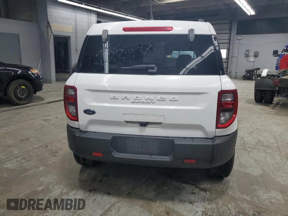 2024 Ford Bronco Sport Big Bend z VIN 3FMCR9B65RRE26915, wystawiony jako Copart lot #57317455 z przebiegiem 34 575 mil mil oraz Szkoda całkowita • Salvage title. Historia ofert i sprzedaży dostępna na DreamBid. Obrazek 6.