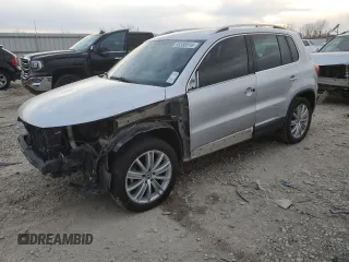 2012 Volkswagen Tiguan LE z VIN WVGAV7AX7CW520378, wystawiony jako Copart lot #86388514 z przebiegiem 95 653 mil mil oraz Czysty tytuł • Clean title. Historia ofert i sprzedaży dostępna na DreamBid. Obrazek 1.