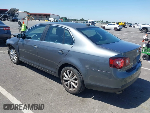 2010 Volkswagen Jetta Limited Edition with VIN 3VWRZ7AJ8AM107256, listed as a IAAI auction lot 42361571 with 110,548 mi miles and . Bid and sale history available at DreamBid. Image 3.