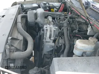 2008 Chevrolet Suburban LTZ with VIN 3GNFC16048G161769, listed as a IAAI auction lot 42989303 with 390,153 mi miles and . Bid and sale history available at DreamBid. Image 12.