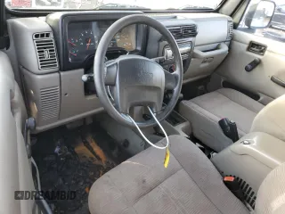2004 Jeep Wrangler Sport z VIN 1J4FA49SX4P723705, wystawiony jako Copart lot #46944215 z przebiegiem 157 731 mil mil oraz Czysty tytuł • Clean title. Historia ofert i sprzedaży dostępna na DreamBid. Obrazek 8.