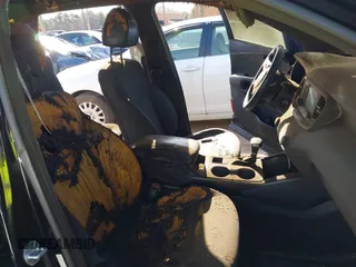 2019 Kia Sorento LX with VIN 5XYPG4A36KG538256, listed as a IAAI auction lot 41601031 with 1 mi miles. Bid and sale history available at carsss.com. Image 6.
