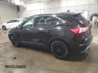 2020 Ford Escape SE z VIN 1FMCU9G65LUB01477, wystawiony jako Copart lot #55792915 z przebiegiem 82 965 mil mil oraz Szkoda całkowita • Salvage title. Historia ofert i sprzedaży dostępna na DreamBid. Obrazek 2.