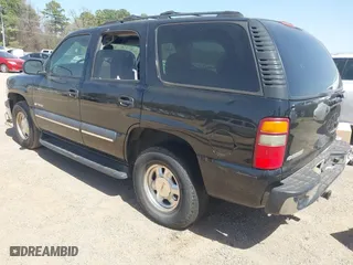 2003 Chevrolet Tahoe LT with VIN 1GNEC13Z03R318933, listed as a IAAI auction lot 41828148 with 192,851 mi miles. Bid and sale history available at carsss.com. Image 3.