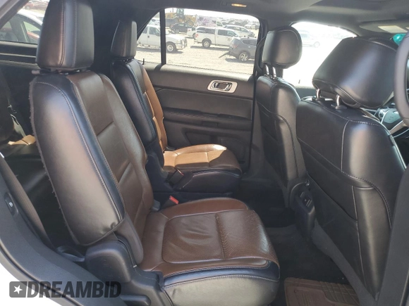2011 Ford Explorer Limited z VIN 1FMHK8F81BGA21440, wystawiony jako Copart lot #52988365 z przebiegiem 194 162 mil mil oraz Szkoda całkowita • Salvage title. Historia ofert i sprzedaży dostępna na DreamBid. Obrazek 11.