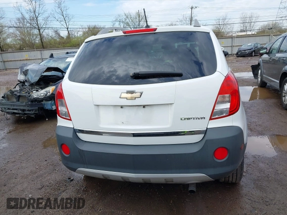 2014 Chevrolet Captiva Sport LS with VIN 3GNAL2EK9ES657923, listed as a IAAI auction lot 41903195 with 120,786 mi miles. Bid and sale history available at carsss.com. Image 16.