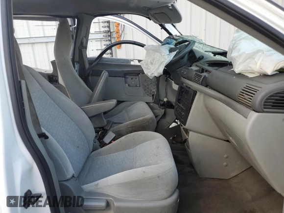 2006 Ford Freestar Cargo z VIN 2FTZA54696BA60267, wystawiony jako Copart lot #60847094 z przebiegiem Nie podano mil oraz Nie do naprawy • Non repairable. Historia ofert i sprzedaży dostępna na DreamBid. Obrazek 7.