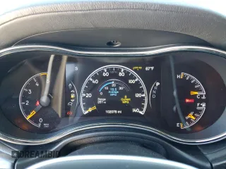 2018 Jeep Grand Cherokee High Altitude with VIN 1C4RJFCM6JC446952, listed as a Copart auction lot 76800074 with 102,078 mi miles and Salvage Title. Bid and sale history available at carsss.com. Image 9.