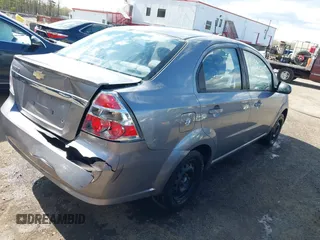 2010 Chevrolet Aveo 1LT with VIN KL1TD5DE0AB050527, listed as a IAAI auction lot 42033323 with 91,825 mi miles and . Bid and sale history available at DreamBid. Image 4.