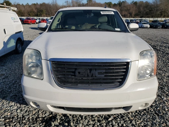 2009 GMC Yukon SLT w/4SB with VIN 1GKFK33049R249433, listed as a Copart auction lot 86924094 with 274,369 mi miles and Salvage Title. Bid and sale history available at carsss.com. Image 5.