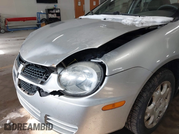 2004 Dodge Neon SXT with VIN 1B3ES56C94D593209, listed as a IAAI auction lot 41621999 with 89,698 mi miles. Bid and sale history available at carsss.com. Image 6.