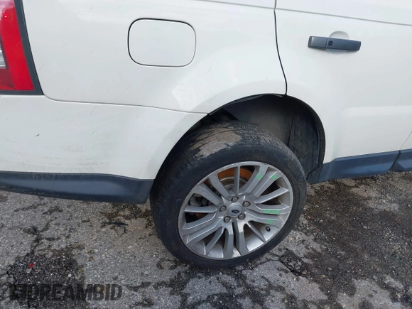 2010 Land Rover Range Rover Sport HSE Lux с VIN SALSK2D42AA227108, выставлен на аукционе IAAI как лот 41497727 с пробегом 117 562 миль миль и . История ставок и продаж доступна на DreamBid. Изображение 6.