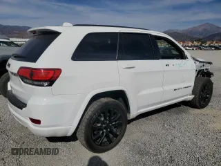 2022 Jeep Grand Cherokee WK Laredo E with VIN 1C4RJFAG2NC148823, listed as a Copart auction lot 76673004 with 40,316 mi miles and Salvage Title. Bid and sale history available at carsss.com. Image 3.