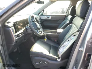 2024 Hyundai Santa Fe Limited with VIN 5NMP44GL7RH024299, listed as a Copart auction lot 68245524 with 5,637 mi miles and Salvage Title. Bid and sale history available at carsss.com. Image 7.