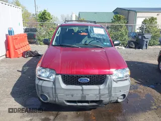 2005 Ford Escape XLS Value с VIN 1FMYU92Z65DA19297, выставлен на аукционе IAAI как лот 42061223 с пробегом 333 813 миль миль и . История ставок и продаж доступна на DreamBid. Изображение 12.