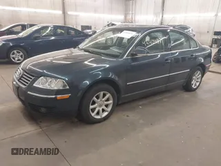 2004 Volkswagen Passat GLS z VIN WVWPD63B24P201432, wystawiony jako IAAI lot #42404871 z przebiegiem 120 630 mil mil oraz . Historia ofert i sprzedaży dostępna na DreamBid. Obrazek 2.