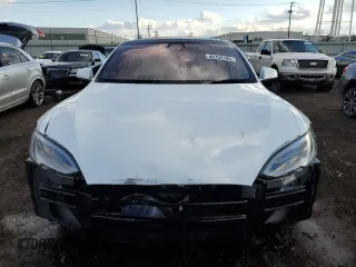 2017 Tesla Model S 100D с VIN 5YJSA1E26HF212985, выставлен на аукционе Copart как лот 46702705 с пробегом 58 179 миль миль и Списание • Salvage title. История ставок и продаж доступна на DreamBid. Изображение 5.