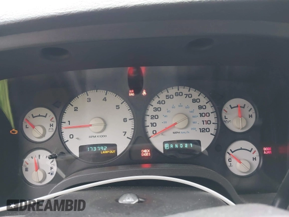 2004 Dodge 1500 SLT with VIN 1D7HU18D54J235892, listed as a IAAI auction lot 41699389 with 173,792 mi miles and . Bid and sale history available at carsss.com. Image 7.