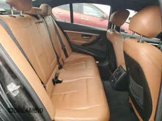 2016 BMW 3 Series 328i xDrive z VIN WBA8E3C52GK503313, wystawiony jako Copart lot #51678265 z przebiegiem 166 991 mil mil oraz Szkoda całkowita • Salvage title. Historia ofert i sprzedaży dostępna na DreamBid. Obrazek 10.