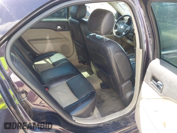 2007 Mercury Milan Premier with VIN 3MEHM08107R626547, listed as a IAAI auction lot 42223921 with 211,862 mi miles and . Bid and sale history available at DreamBid. Image 8.