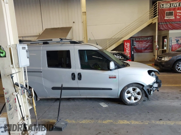 2018 Ram ProMaster City Cargo Van Tradesman SLT with VIN ZFBERFBBXJ6H41029, listed as a IAAI auction lot 41637826 with 82,386 mi miles. Bid and sale history available at carsss.com. Image 14.