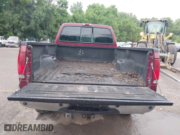 2004 Ford F-350 XL with VIN 1FTSW31P84EB44344, listed as a IAAI auction lot 42530363 with 220,626 mi miles and . Bid and sale history available at DreamBid. Image 16.