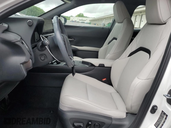 2023 Lexus UX 250h Premium with VIN JTHP9JBH5P2065064, listed as a Copart auction lot 55804155 with 25,204 mi miles and Salvage title. Bid and sale history available at DreamBid. Image 7.