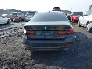 2021 BMW 5 Series 540i xDrive with VIN WBA73BJ07MWW98297, listed as a IAAI auction lot 41476777 with 47,693 mi miles and . Bid and sale history available at DreamBid. Image 16.