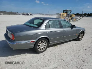 2004 Jaguar XJ 8 with VIN SAJWA71C84SG17802, listed as a Copart auction lot 76880914 with Not Provided miles and Non Repairable. Bid and sale history available at DreamBid. Image 3.