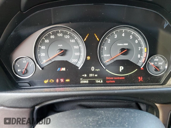 2020 BMW M4 with VIN WBS4Y9C01LFH98757, listed as a Copart auction lot 68158332 with 25,965 mi miles. Bid and sale history available at carsss.com. Image 9.