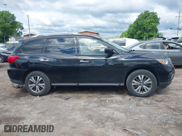 2020 Nissan Pathfinder SV с VIN 5N1DR2BM0LC590329, выставлен на аукционе IAAI как лот 42379371 с пробегом 97 471 миль миль и . История ставок и продаж доступна на DreamBid. Изображение 13.