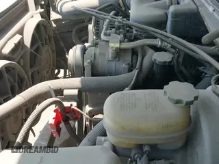 2005 Chevrolet Silverado 1500 Work Truck с VIN 1GCEC19X15Z309756, выставлен на аукционе IAAI как лот 42232258 с пробегом Не указан миль и . История ставок и продаж доступна на DreamBid. Изображение 12.