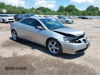 2008 Pontiac G6 GT with VIN 1G2ZH36N184112853, listed as a IAAI auction lot 42612617 with 110,823 mi miles and . Bid and sale history available at DreamBid. Image 1.