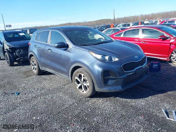 2021 Kia Sportage LX with VIN KNDPM3AC4M7920949, listed as a IAAI auction lot 41856785 with 39,200 mi miles. Bid and sale history available at carsss.com. Image 1.