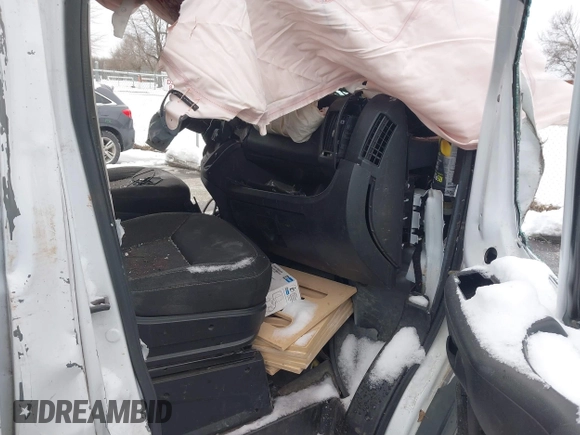 2017 Ram ProMaster Cargo with VIN 3C6TRVAG0HE520740, listed as a IAAI auction lot 41379961 with Not Provided miles and . Bid and sale history available at DreamBid. Image 5.