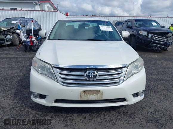 2011 Toyota Avalon with VIN 4T1BK3DB4BU371508, listed as a IAAI auction lot 41916559 with 203,667 mi miles and . Bid and sale history available at carsss.com. Image 12.