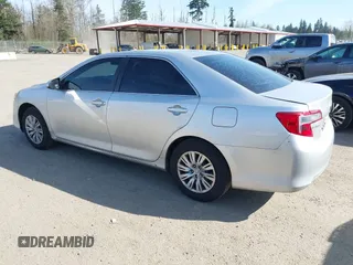 2013 Toyota Camry L with VIN 4T4BF1FK4DR335154, listed as a IAAI auction lot 41969320 with 275,733 mi miles. Bid and sale history available at carsss.com. Image 3.