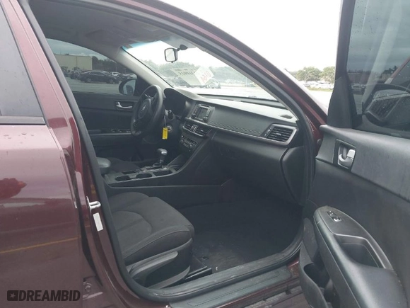 2017 Kia Optima LX with VIN 5XXGT4L32HG133274, listed as a IAAI auction lot 41369915 with 147,877 mi miles. Bid and sale history available at carsss.com. Image 5.