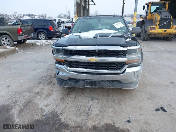 2017 Chevrolet Silverado 1500 LT with VIN 1GCVKRECXHZ322143, listed as a IAAI auction lot 41339772 with 84,208 mi miles. Bid and sale history available at carsss.com. Image 6.