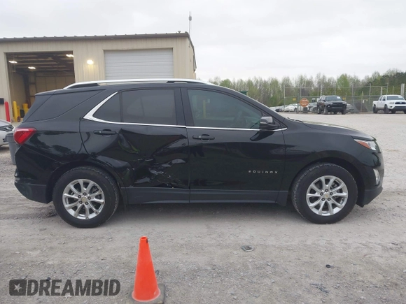 2018 Chevrolet Equinox LT with VIN 2GNAXSEV4J6118889, listed as a IAAI auction lot 41931184 with 90,221 mi miles. Bid and sale history available at carsss.com. Image 13.