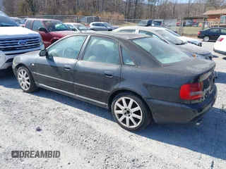 2001 Audi A4 with VIN WAUDC68DX1A140925, listed as a IAAI auction lot 41723866 with 195,619 mi miles. Bid and sale history available at carsss.com. Image 3.