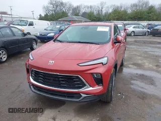 2024 Buick Encore GX Preferred z VIN KL4AMBSL3RB170506, wystawiony jako IAAI lot #41906083 z przebiegiem 2 147 mil mil oraz . Historia ofert i sprzedaży dostępna na DreamBid. Obrazek 17.